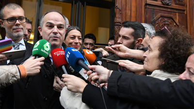 PSOE y Junts tienen una reunión "productiva" de hora y media con contenido desconocido