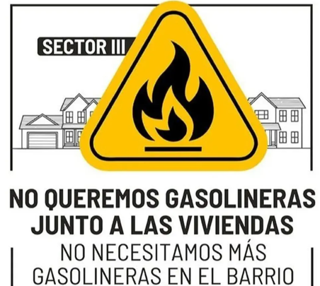 Protesta contra la estalación de una gasolinera / TWITTER