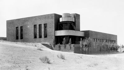 ¿Cómo es la central térmica de la Ciudad Universitaria, declarada BIC?
