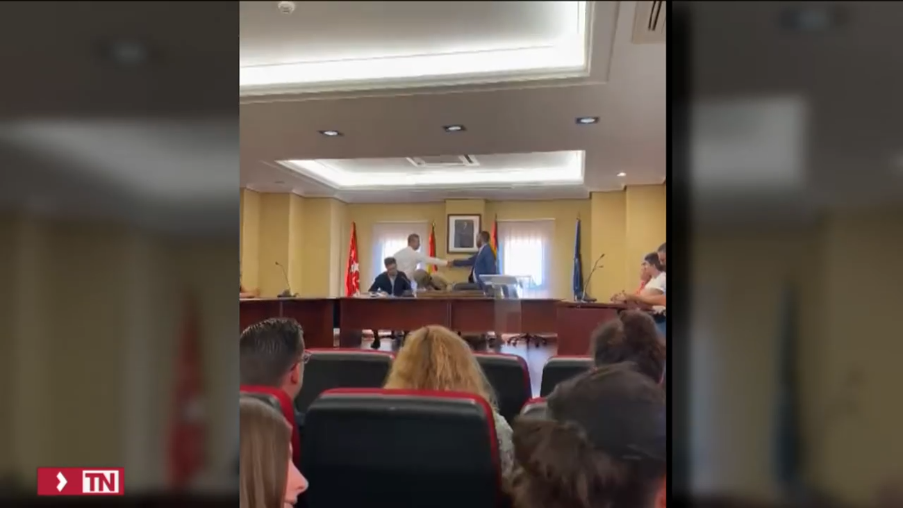 El PSOE quiere arrebatar la alcaldía de Los Santos de la Humosa al PP gracias a un exedil de Vox