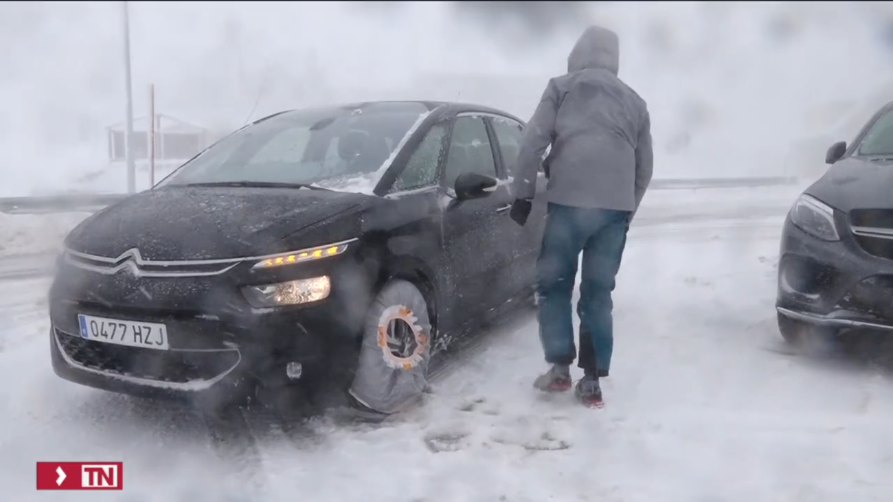 La DGT pide prudencia por la previsión de nieve en Madrid y en otros puntos del centro de España
