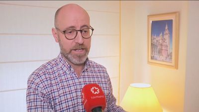 El Ayuntamiento de Barcelona despide a un músico, tras 27 años en la banda municipal, por no saber catalán