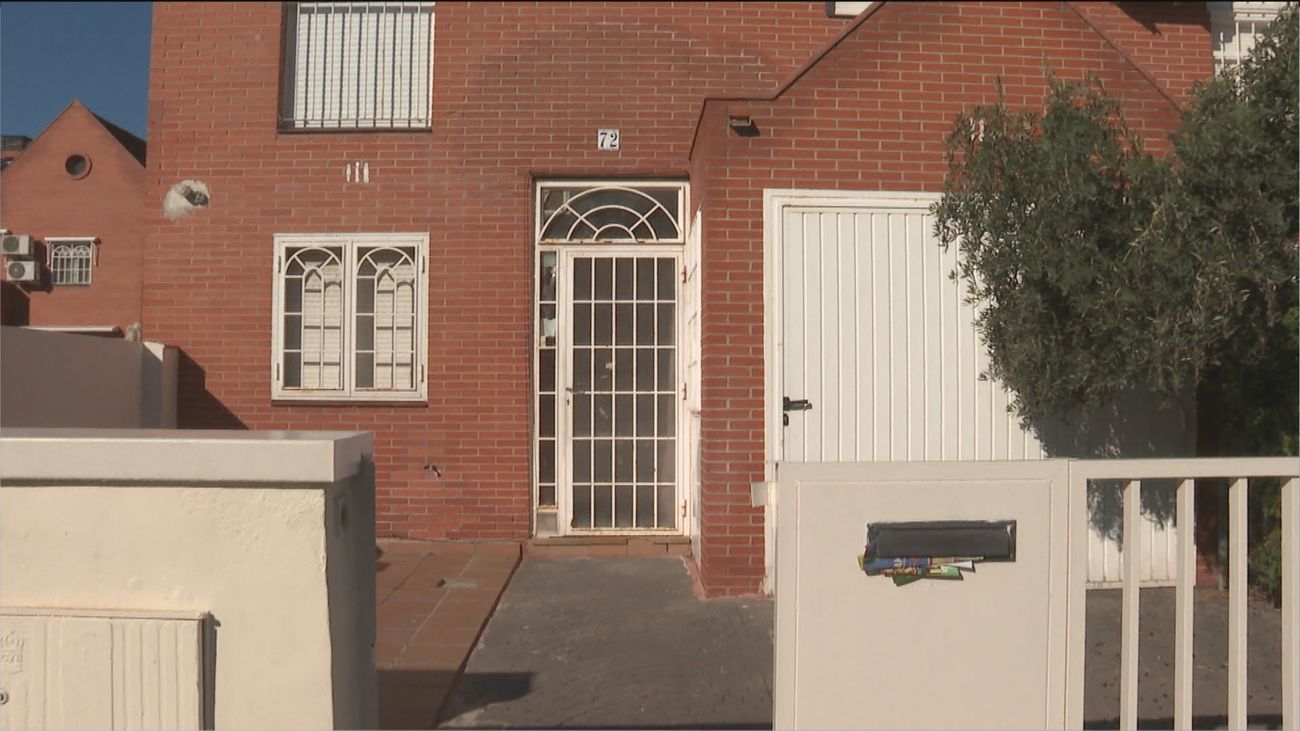 Vecinos de Valdemoro, hartos del prostíbulo ubicado en un chalet del municipio