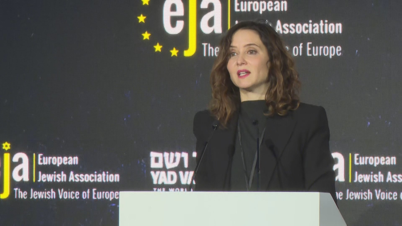 Ayuso alerta de discursos que promueven el antisemitismo en gobiernos de todo el mundo