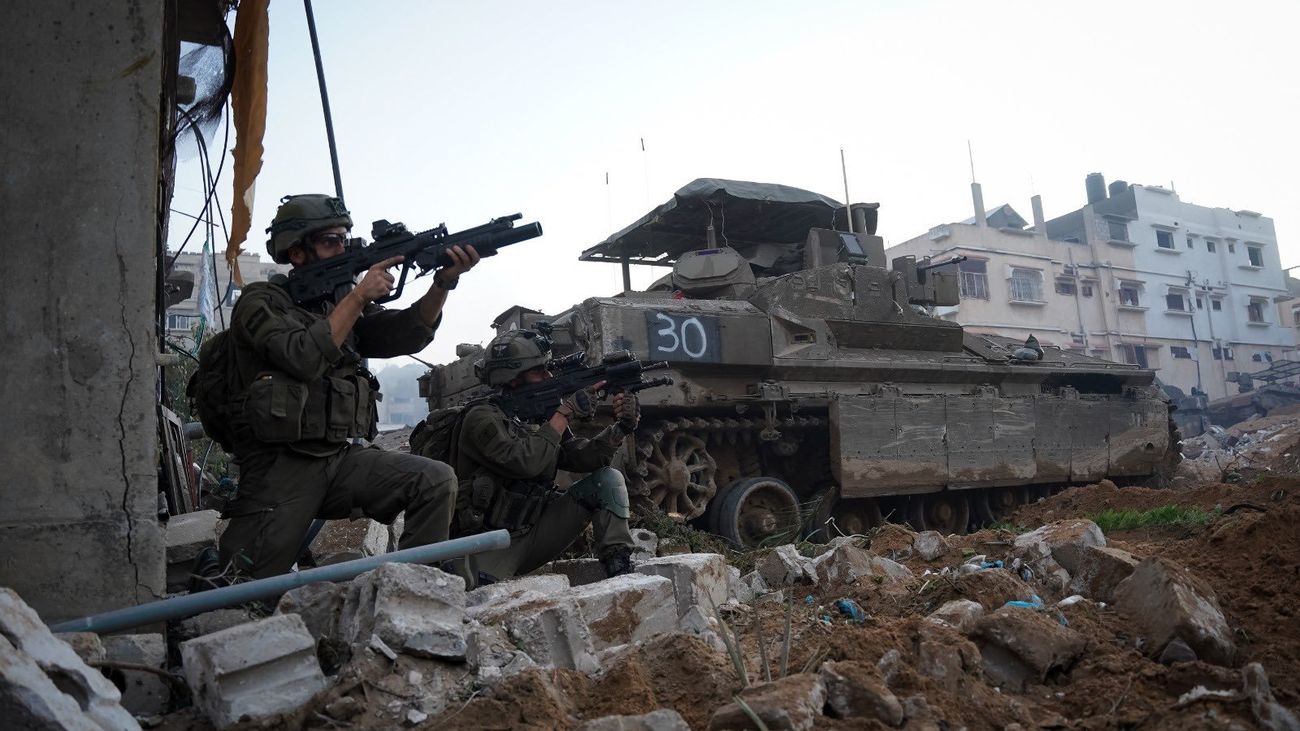 Israel amplía su ofensiva al sur de Gaza mientras aumenta la presión a Netanyahu