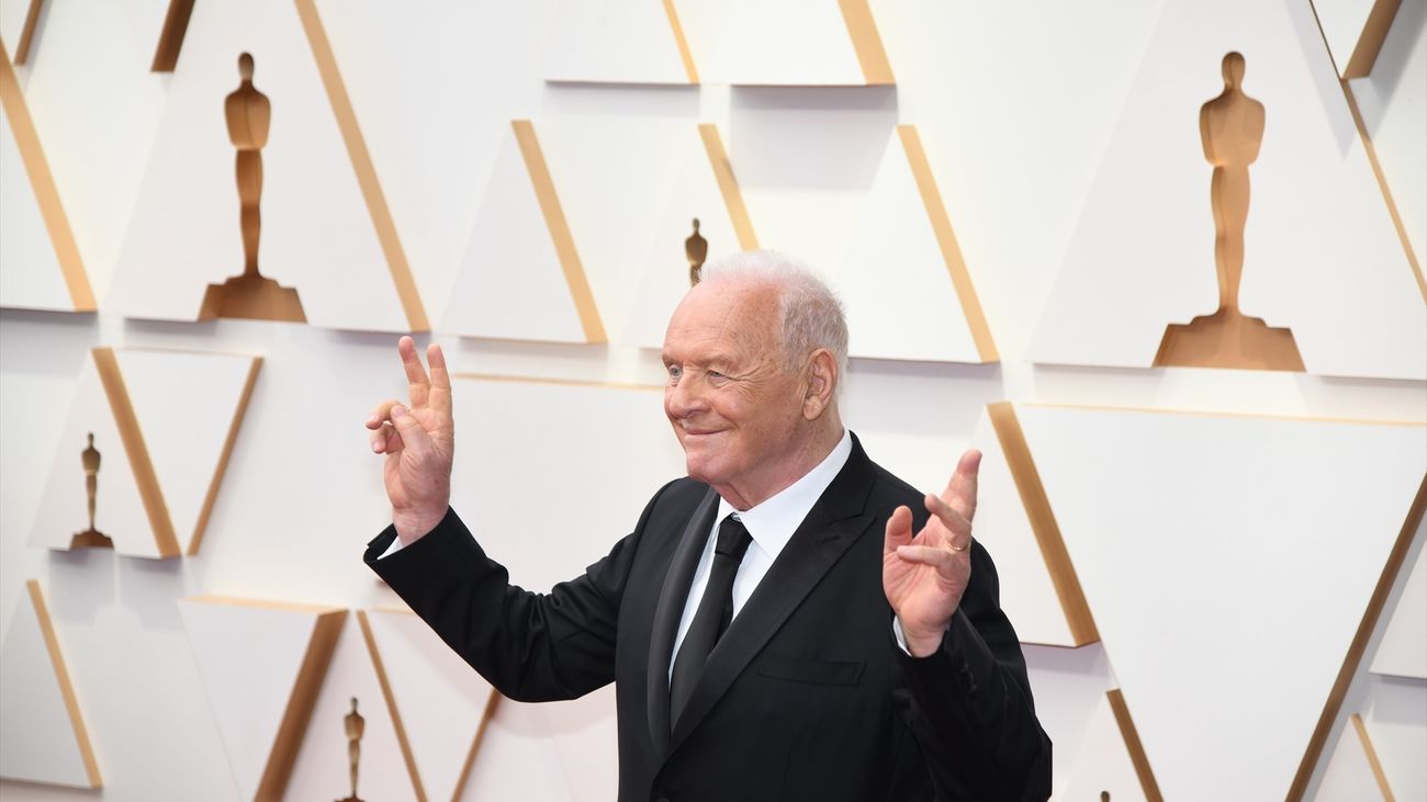 Anthony Hopkins, un humorista con millones de seguidores en TikTok