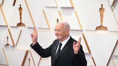 Anthony Hopkins, un humorista con millones de seguidores en TikTok