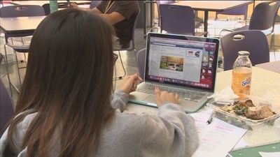 La Comunidad de Madrid adaptará mil trámites de su sede electrónica a un lenguaje más claro y accesible