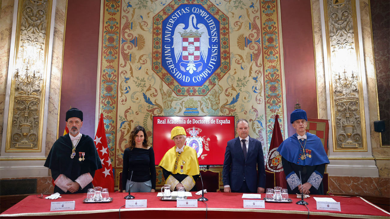 Ayuso pide "luchar contra la politización" de las universidades