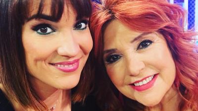 Alcalá entrega a María Jesús González, madre de Irene Villa, el I Premio Catalina de Aragón