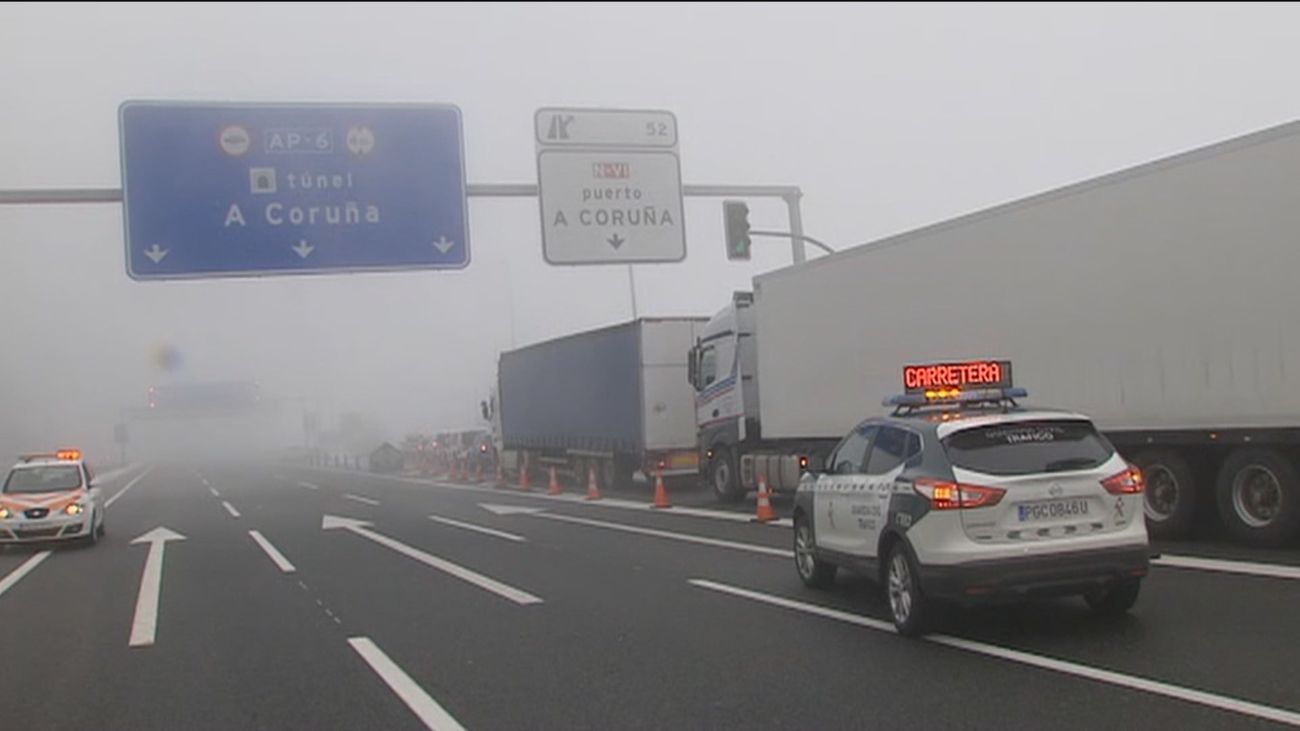 ¿Cómo debemos conducir cuando hay niebla?