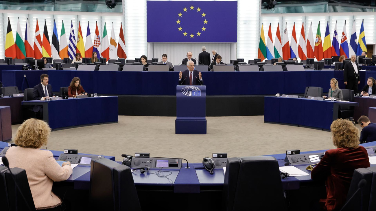 El PE investiga a eurodiputada acusada de trabajar para Rusia y vinculada con los independentistas catalanes