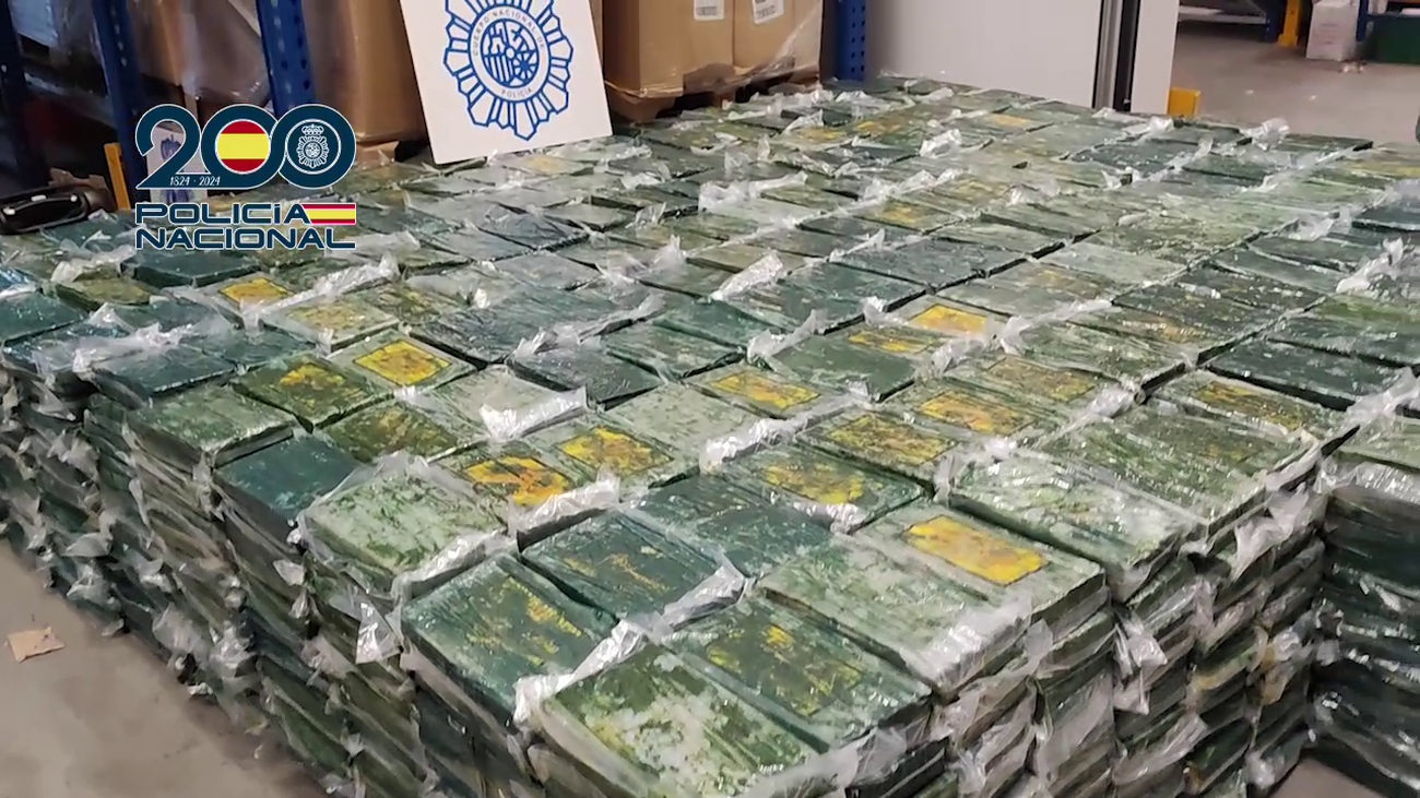 La Policía desarticula una organización criminal que introdujo dos toneladas y media de cocaína en España