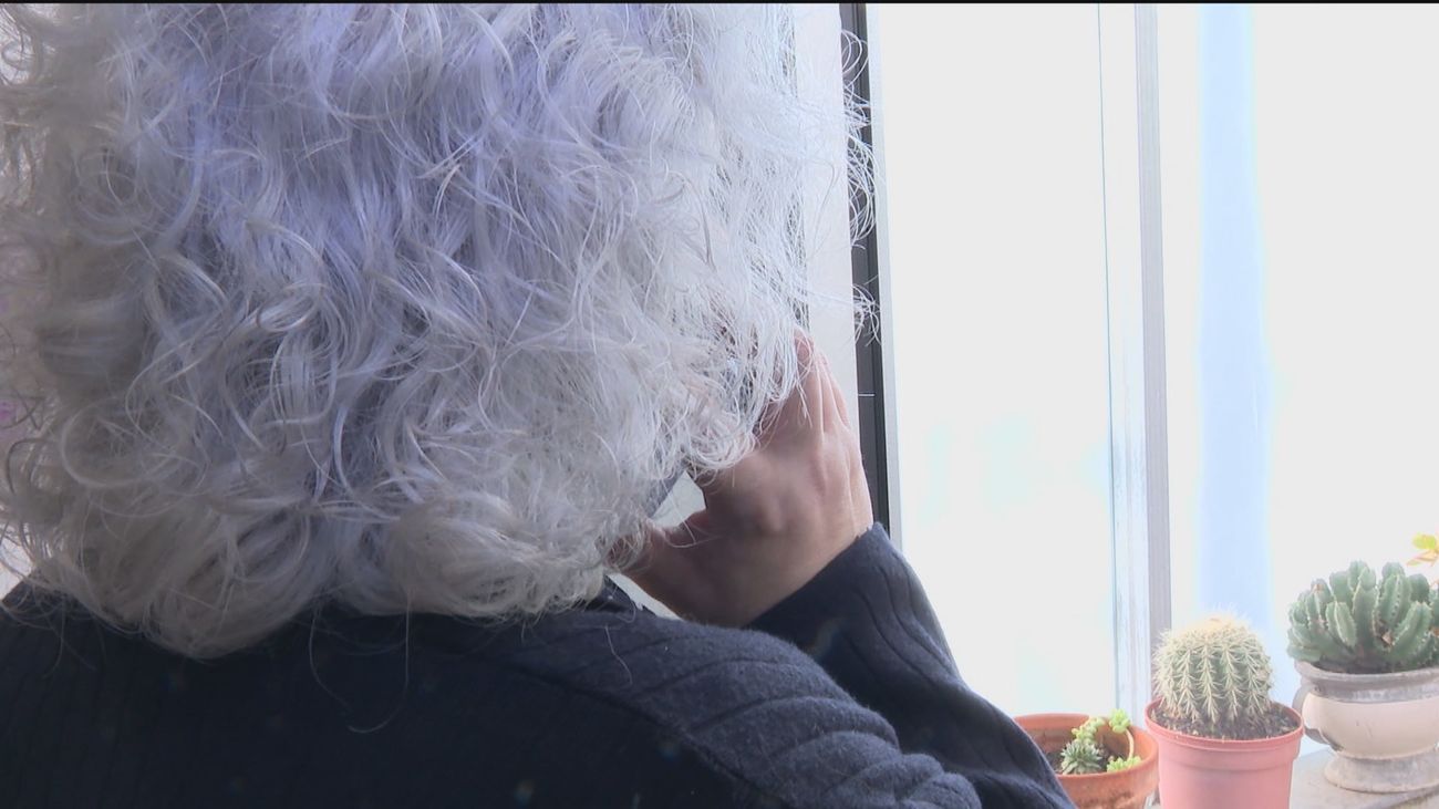 Paloma, la 'compañera' virtual que lucha contra la soledad no deseada en Madrid