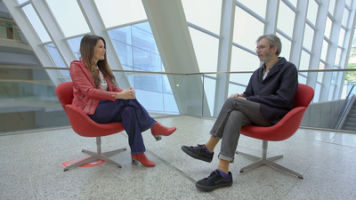 Xoel López, nominado al Goya 2024 por Mejor Canción Original, visita La Otra Agenda