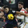 1-2. El Rayo suma ante el Sevilla otra derrota y mantiene su sequía en Vallecas