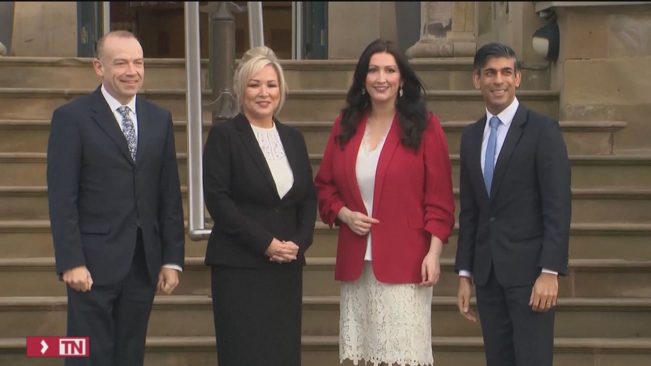 Primer Gobierno en Irlanda del Norte con los nacionalistas del Sinn Fein al frente