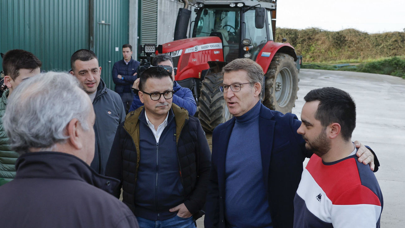 Feijóo reclama a Sánchez un “plan de choque” para los agricultores con bajadas fiscales