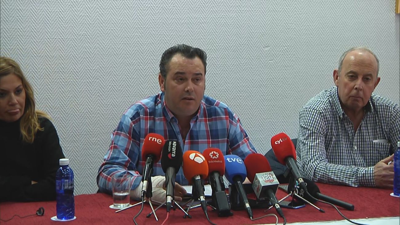 Los transportistas se unen a los agricultores en sus protestas: "Convocamos paro nacional indefinido"