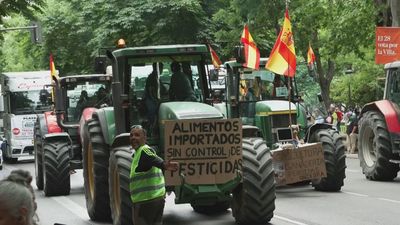 Tractoradas de los  agricultores madrileños que se suman a las protestas del campo