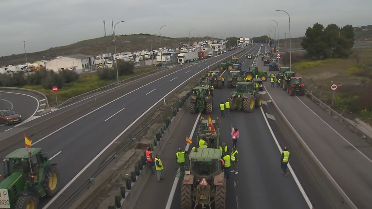 "Nos tienen que escuchar para entender", reclama Eva María Gallego, alcaldesa de Madarcos y ganadera