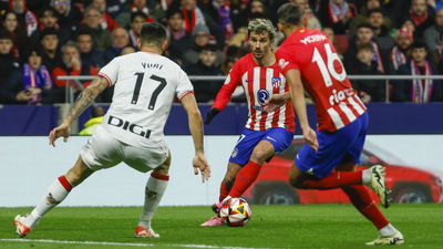 El Athletic toma ventaja de penalti ante el Atlético de Madrid, 0-1
