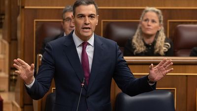 Sánchez se compromete a reforzar la ley de cadena alimentaria pero rechaza recetas que pasen por el "negacionismo climático"