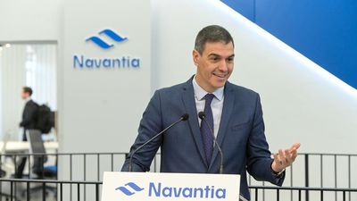La Junta Electoral abre expediente a Pedro Sánchez por hacer campaña electoral en su visita a Navantia