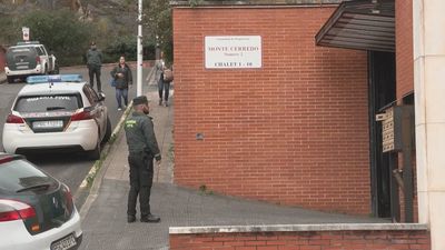 Castigos por las malas notas y maltrato, los motivos que dan los hermanos de Castro Urdiales para matar a su madre