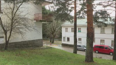 La Comunidad busca recuperar las viviendas de empleados del Hospital de La Fuenfría