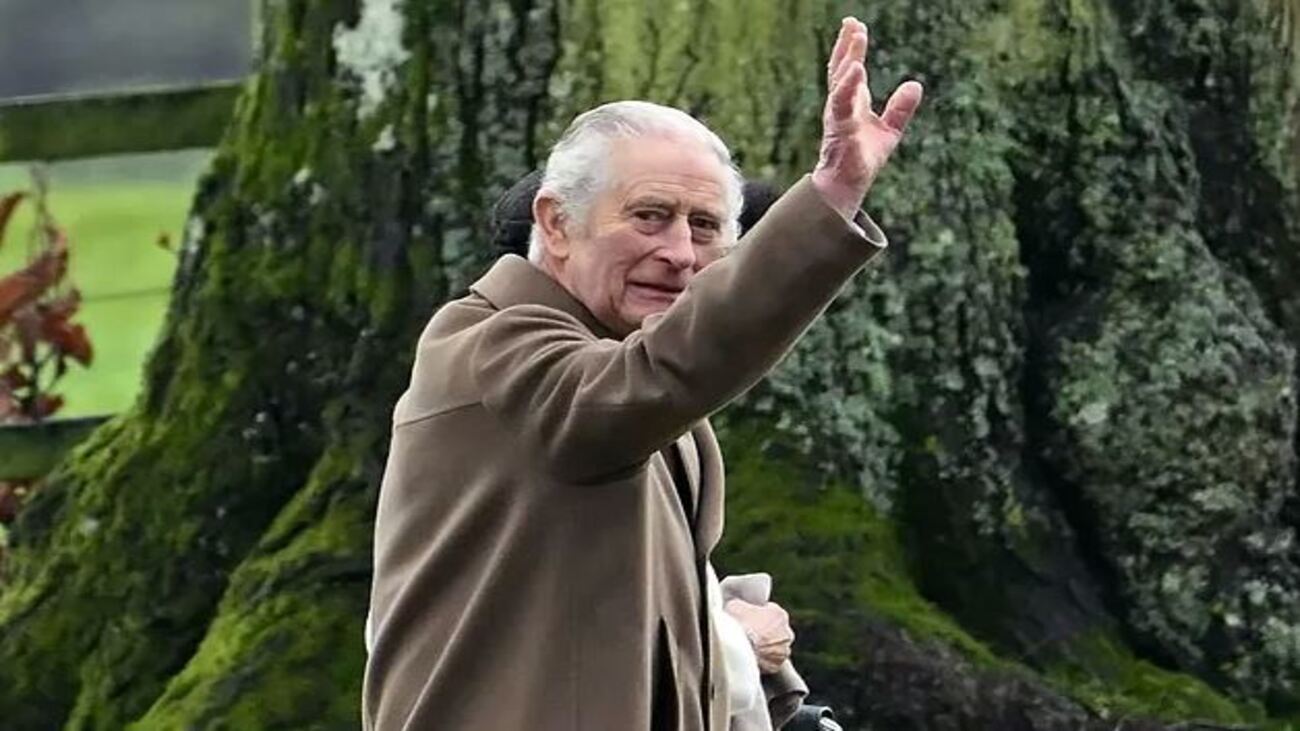 ¿Cómo afectará el cáncer de Carlos III a su agenda?