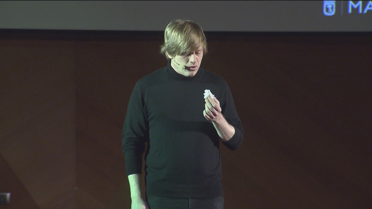 Chirigotas y ventrílocuos abren la quinta edición de 21distritos