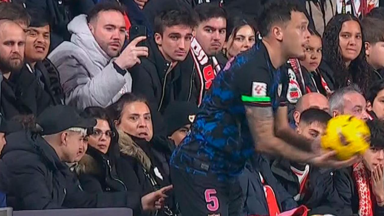 El aficionado del Rayo que tocó el culo de Ocampos se enfrenta a una sanción de 12 meses y 6.000 euros