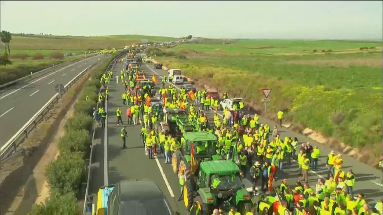 Los agricultores negociarán su plan de choque con el Gobierno tras  nueve días de protestas