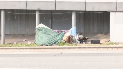 Desmantelan parte del asentamiento chabolista junto a la M-30