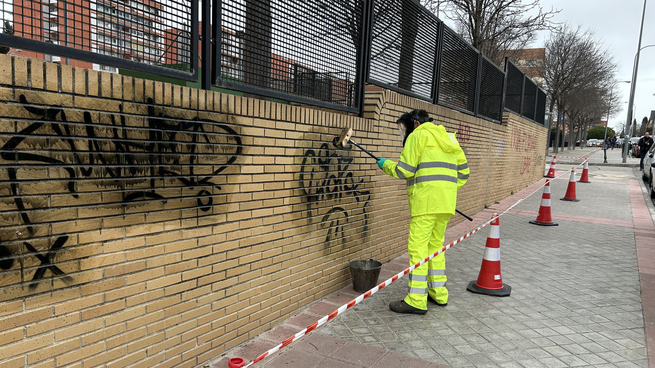 Limpieza de muros y fachadas en Fuenlabrada