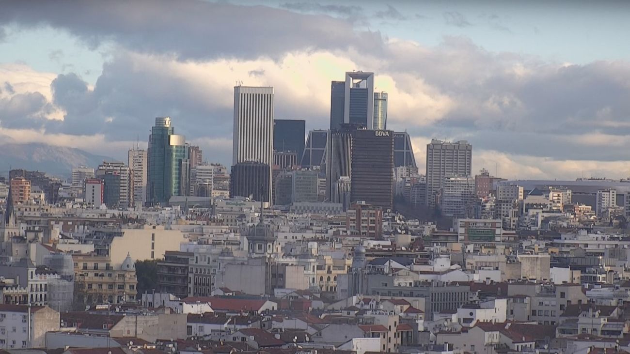 El tiempo en Madrid este domingo: probables lluvias débiles y pocos cambios en las temperaturas