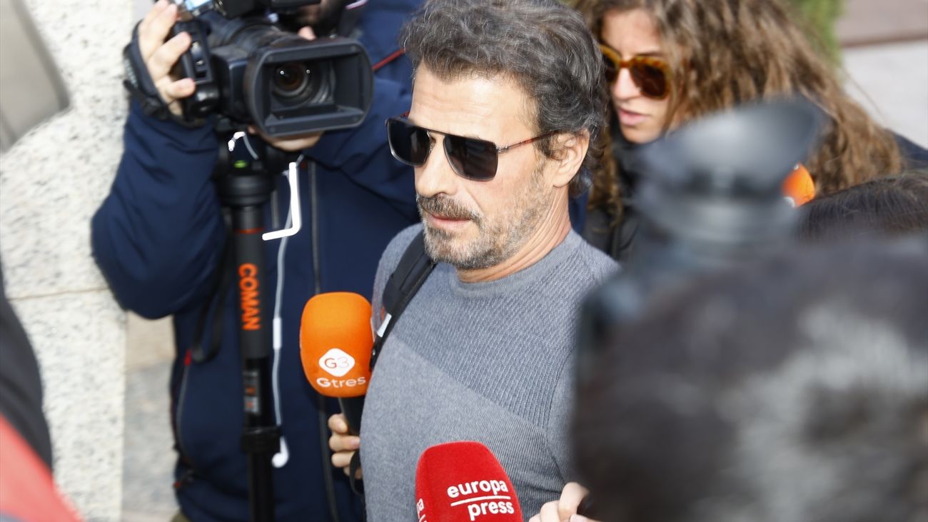 El actor Rodolfo Sancho declara ante el juez tras haber sido denunciado por su exmujer