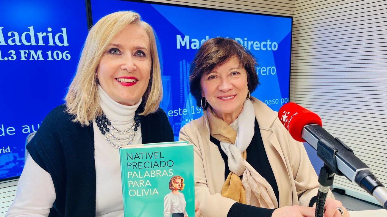 Nativel Preciado: "A los jóvenes les diría que no busquen el triunfo a la hora de escribir"