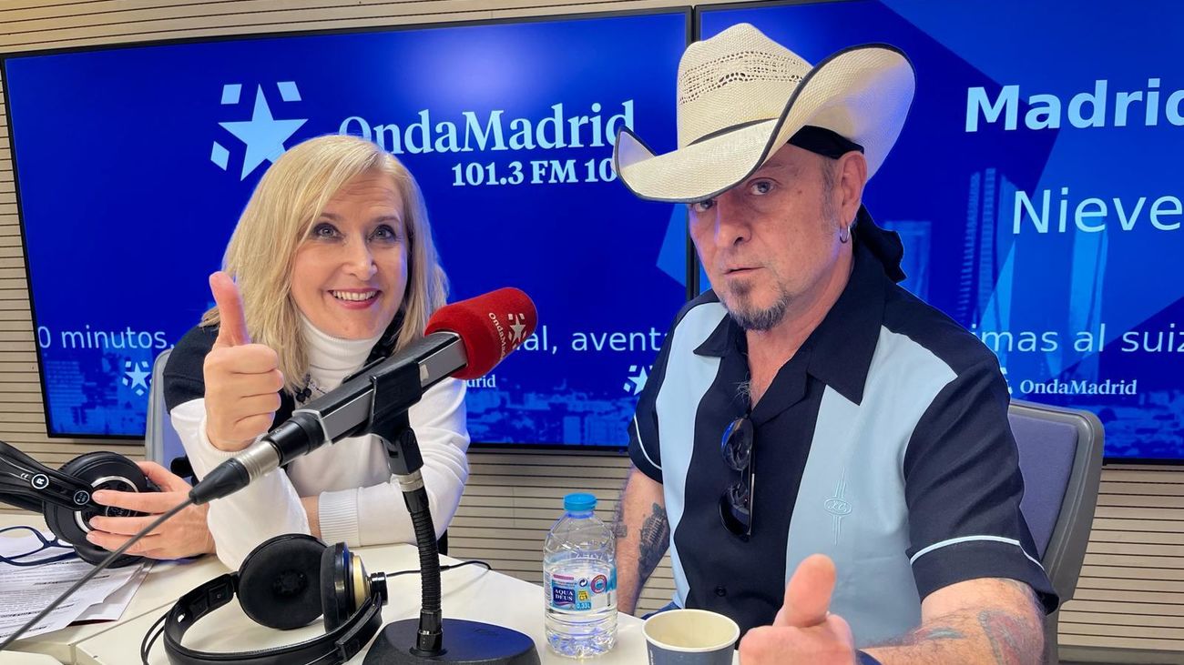 Carlos Segarra, de 'Los Rebeldes': "Nunca me canso de tocar los temas que le gustan a la gente"