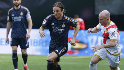 1-1. El Rayo Vallecano se crece ante el Real Madrid y mantiene LaLiga con vida