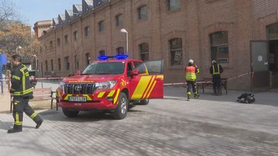 Normalidad en la piscina municipal de Daoiz y Velarde, tras la nube de gas que dejó 10 intoxicados