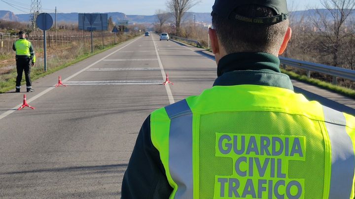 Dos detenidos por el acoso a una furgoneta con una bandera del Atlético de Madrid