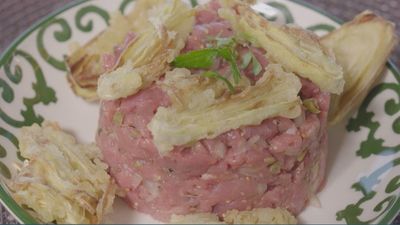 Sabor a Madrid: Tartar de ternera con alcachofas en Villa de Vallecas