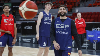 Ricky Rubio se reencuentra con la Selección española
