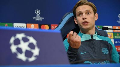 De Jong explota contra la prensa: "Inventáis cosas y no os da vergüenza"