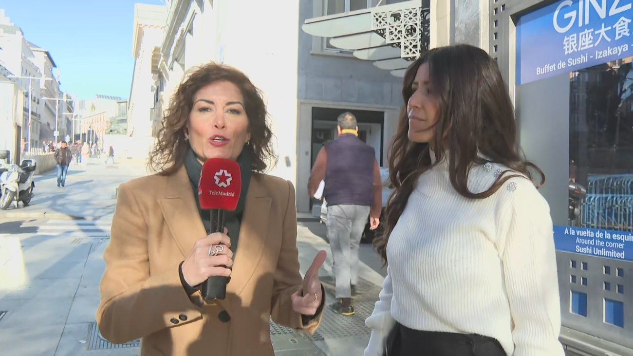 Las profesoras que reclaman prohibir que los menores tengan móviles: "Deterioran su salud y afectan a su aprendizaje"