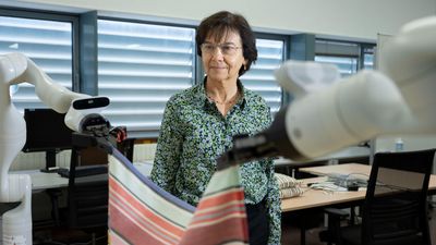 Carmen Torras, investigadora en robótica asistencial, nueva académica de número de la Real Academia de Ingeniería