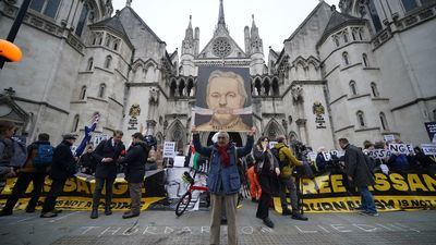 Assange pide permiso para volver a recurrir en la recta final del proceso de extradición