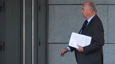 García Castellón recuerda a Suiza que los tratados internacionales obligan al país a dar el auxilio judicial solicitado